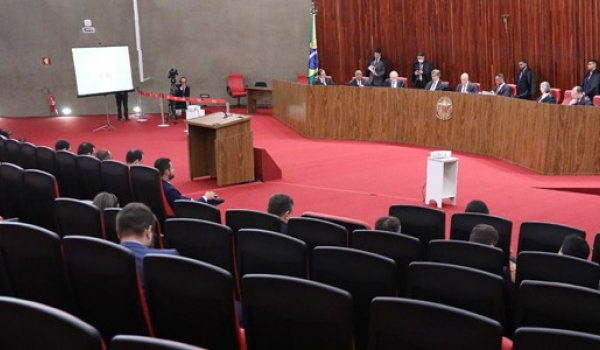 Campanha de Bolsonaro apresenta relatório detalhado ao TSE que gera exoneração de servidor responsável