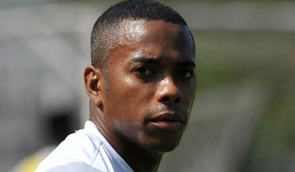 Extradição de Robinho é negada novamente para à Itália 