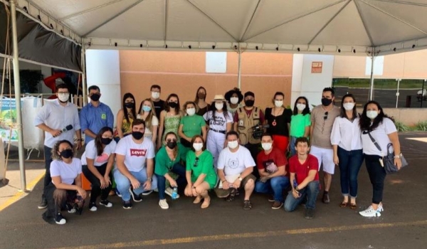 Cursos de Administração e Marketing realizam UniRV Consciente