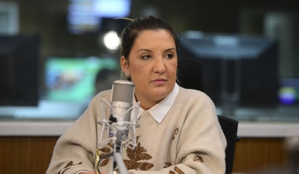 Daniella Marques assume a presidência da Caixa objetivando pacificar o ambiente