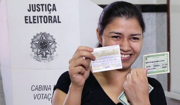 Eleitorado feminino permanece como maioria nestas eleições de 2022
