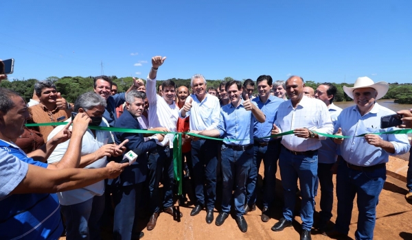 Ponte sobre Rio Verdão é inaugurada no Sudoeste goiano com presença de governador e autoridades
