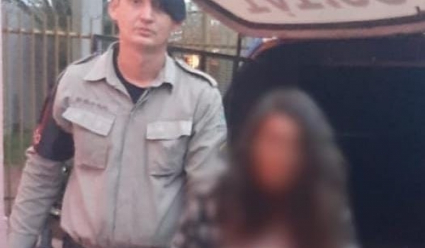 Homem reage a tentativa de roubo e deixa suspeito em coma, comparsa é presa pela PM