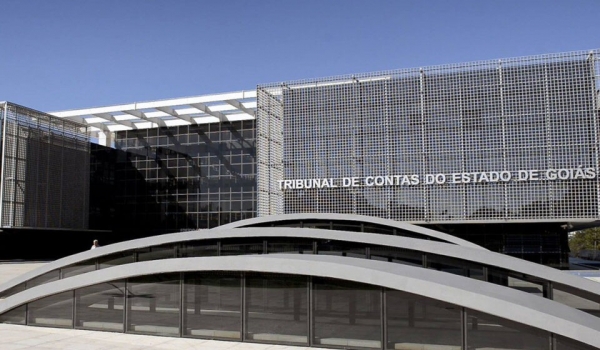 Justiça goiana opta por teletrabalho e adia retorno presencial com aumento de  casos de Covid