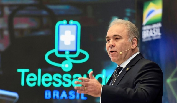 Ministro da Saúde assina portaria que regulamenta o Telessaúde Brasil para atendimentos médicos à distância